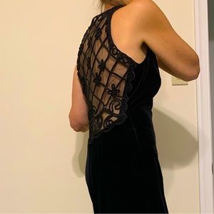 NWOT Jessica McClintock Velvet and lace evening gown